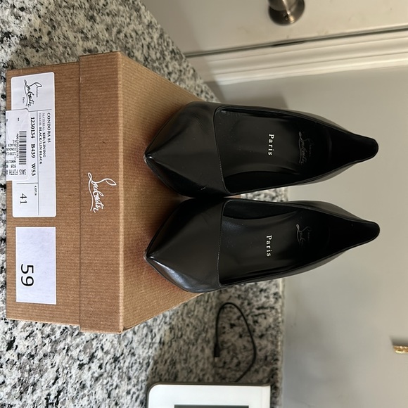 Christian Louboutin Black Pumps Size 41 (10 US) - Picture 3 of 8